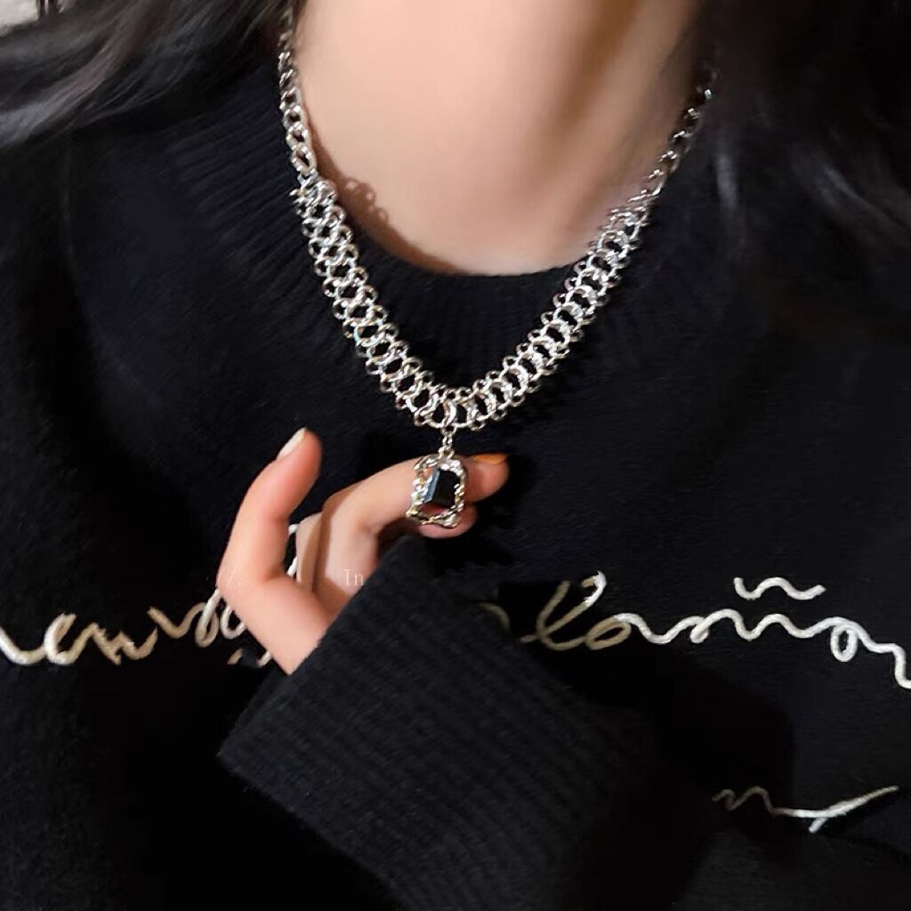 Funky Silver Stone Chain | Salty