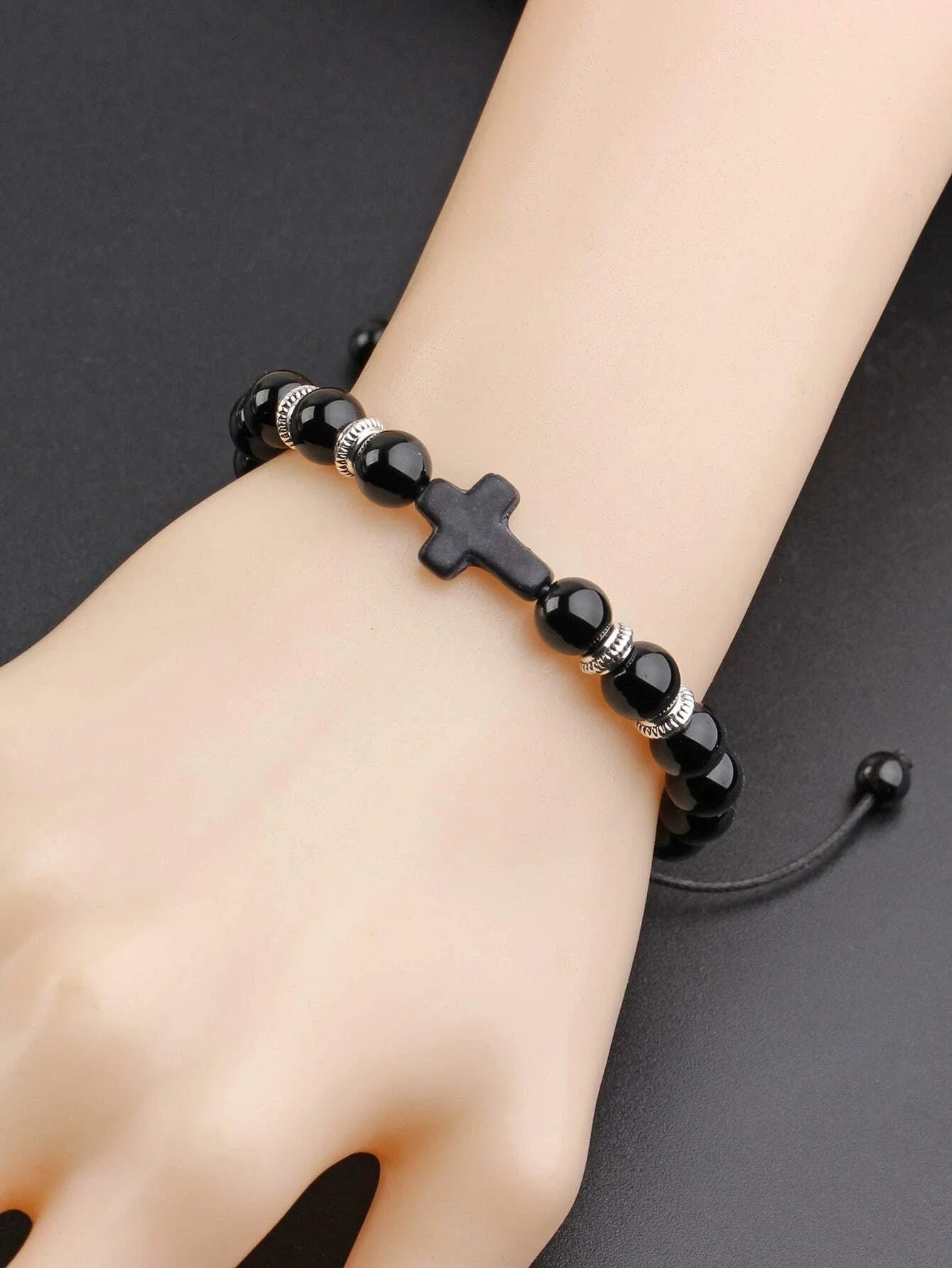 Taur Black Beaded Bracelet