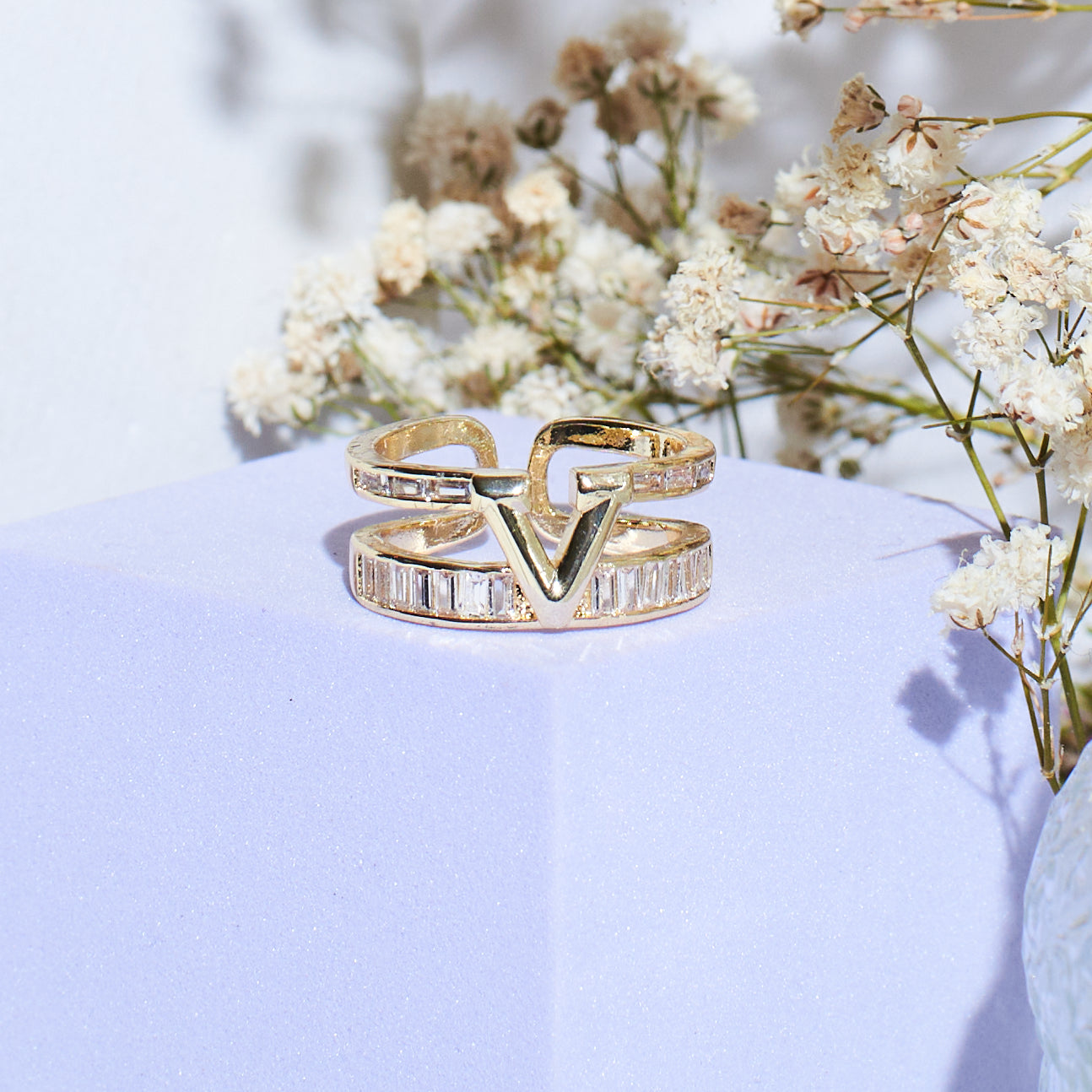 Avant-Garde Sparkle Ring Salty