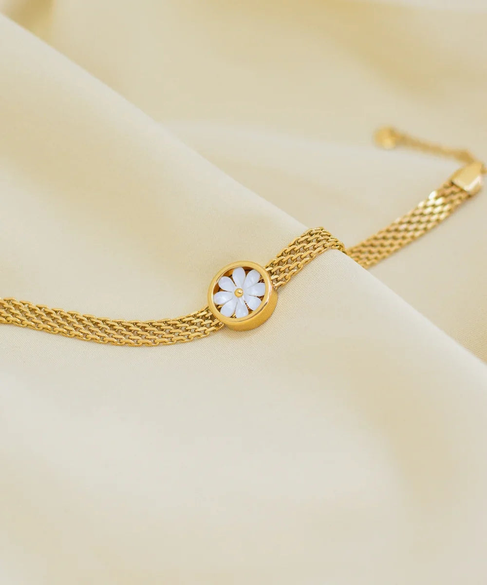 Quaint Flora Gold Bracelet