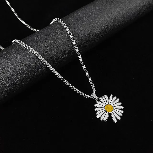 Snowdrop Necklace | Salty