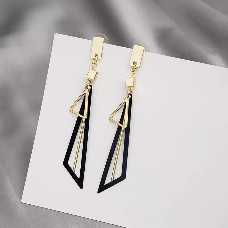 Black Geometric Decor Drop Earrings Gold | Salty