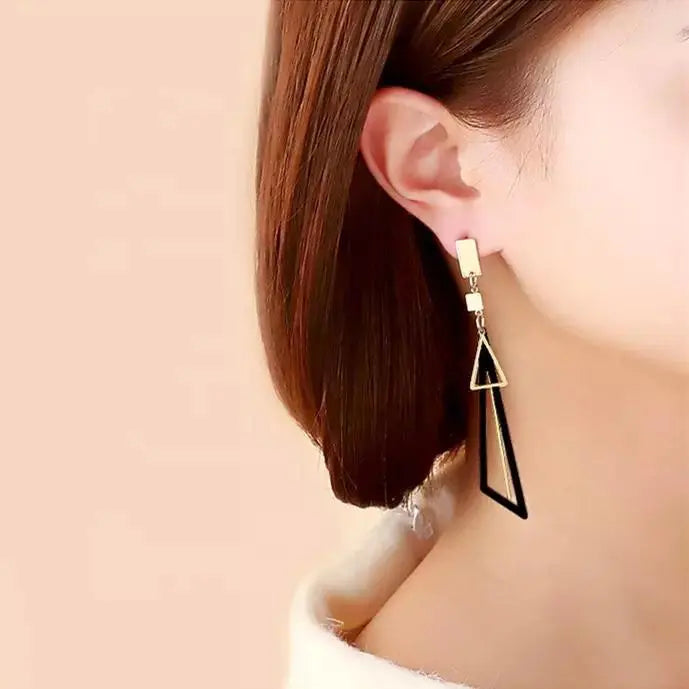 Black Geometric Decor Drop Earrings Gold | Salty