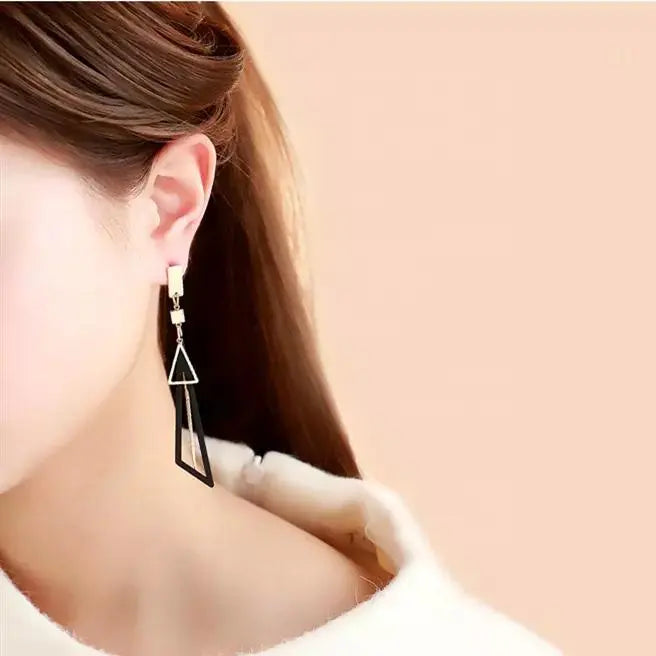 Black Geometric Decor Drop Earrings Gold | Salty