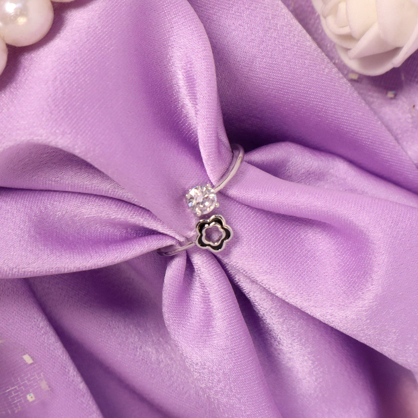 Blossom Crystal Ring-Silver