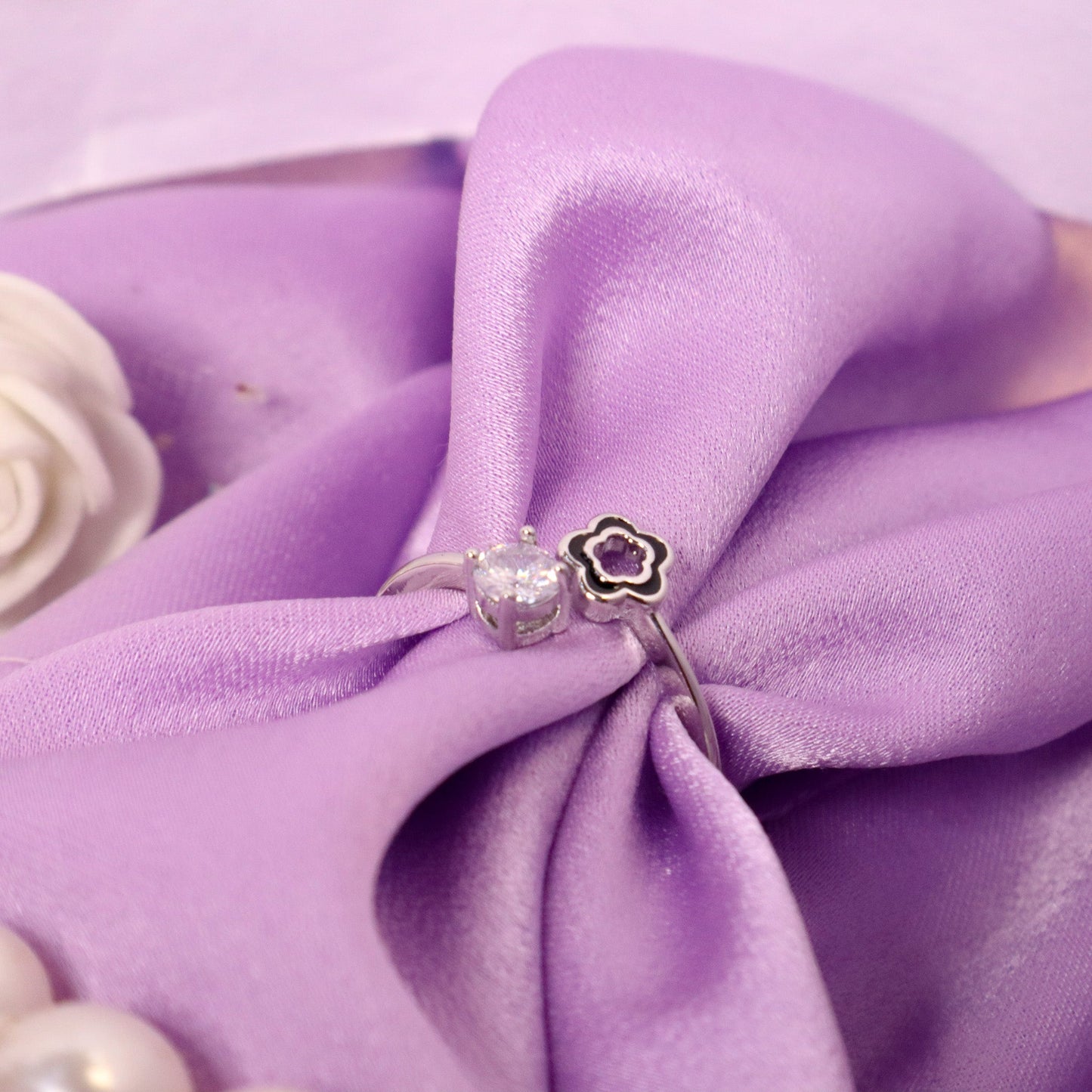 Blossom Crystal Ring-Silver