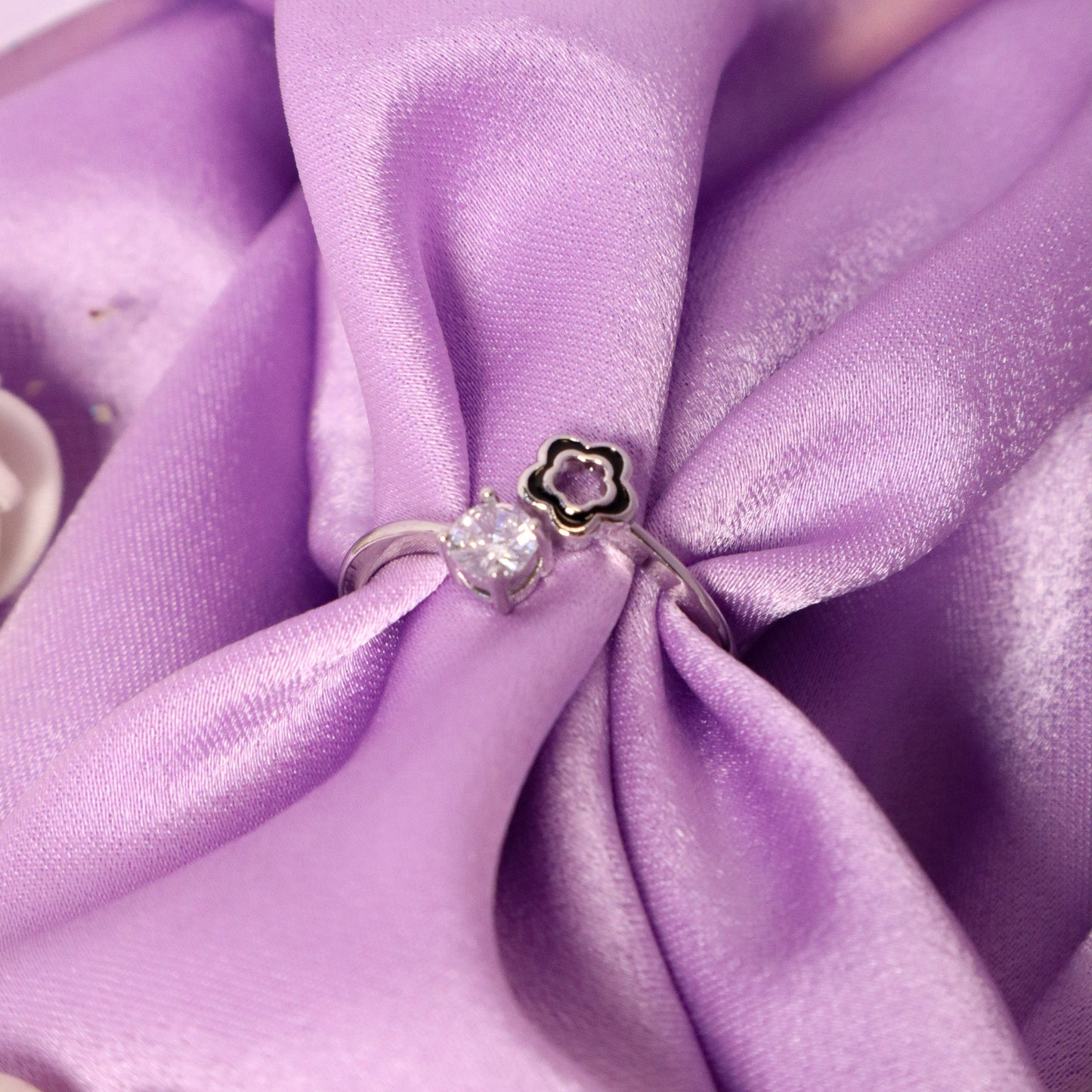Blossom Crystal Ring-Silver