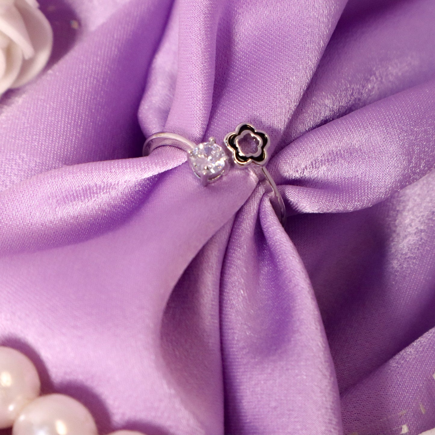 Blossom Crystal Ring-Silver