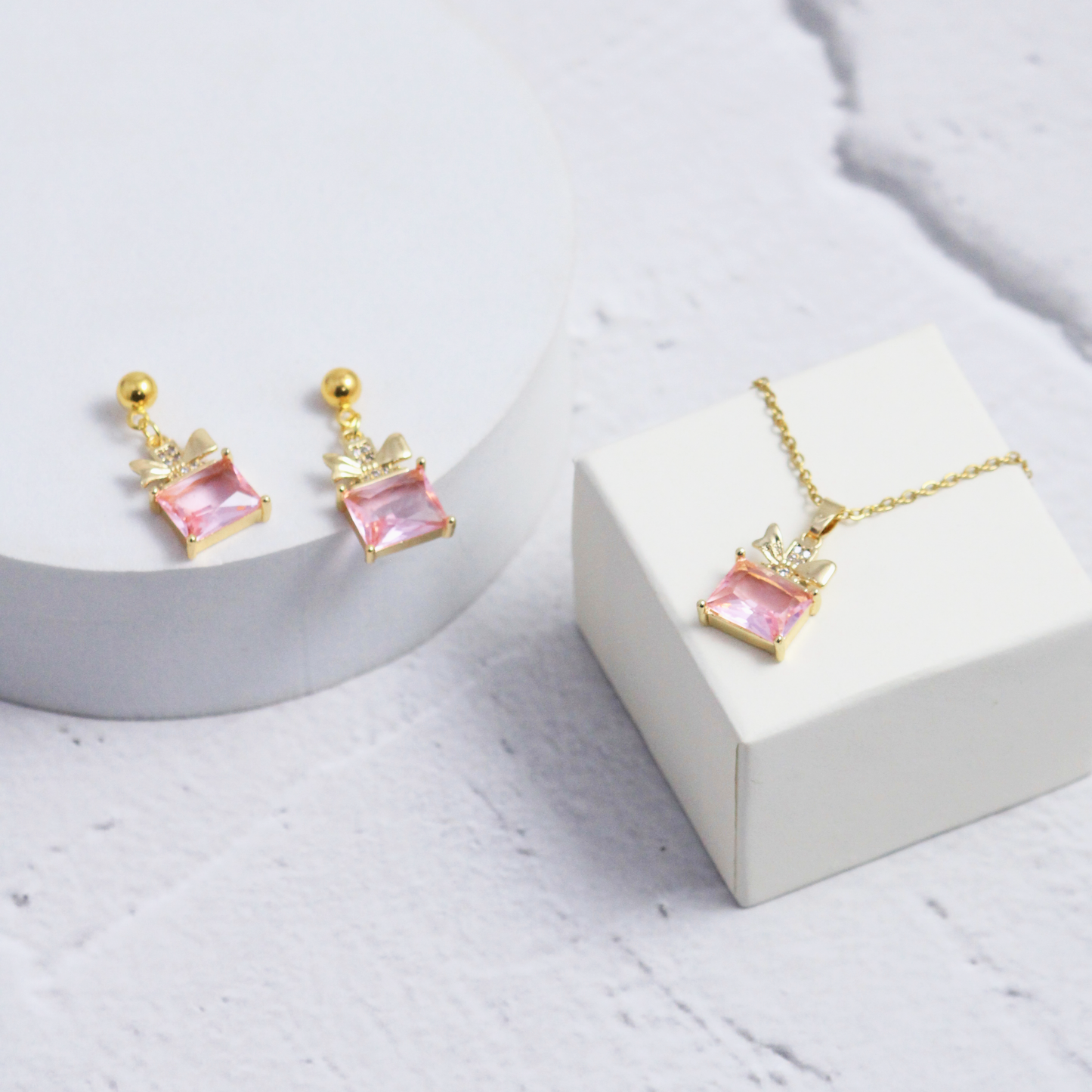 Blushing Love Earrings and Necklace Set