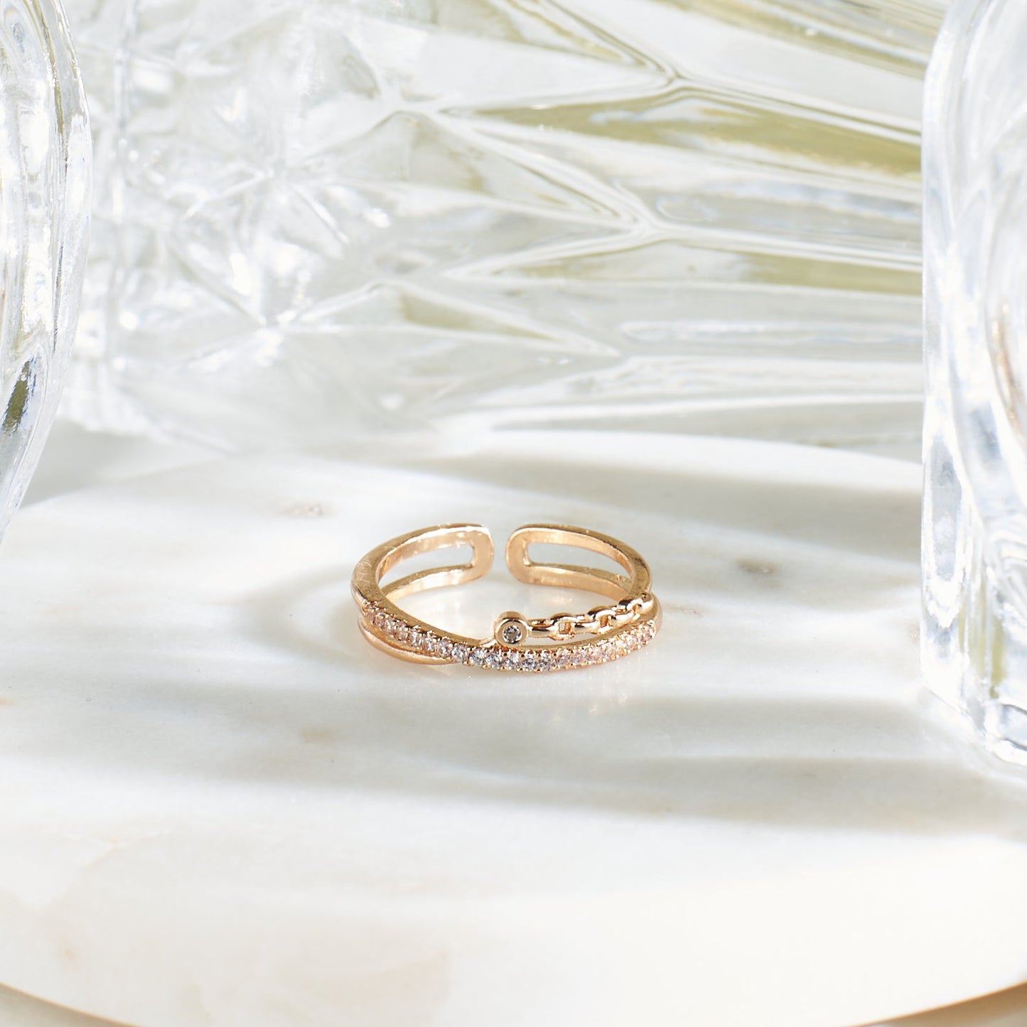 Brilliant Glisten Pearl Ring Salty