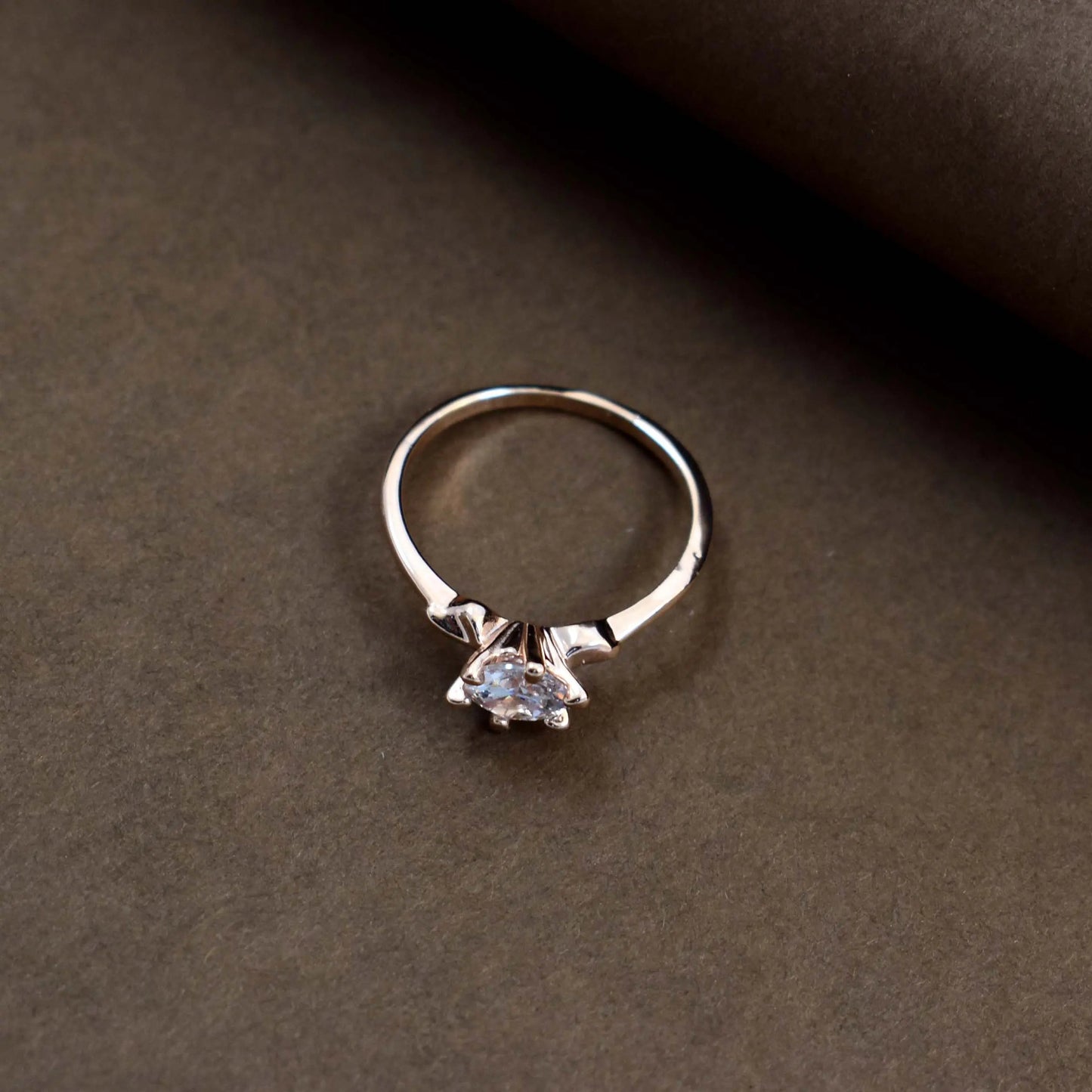 Dual petal rose-gold ring