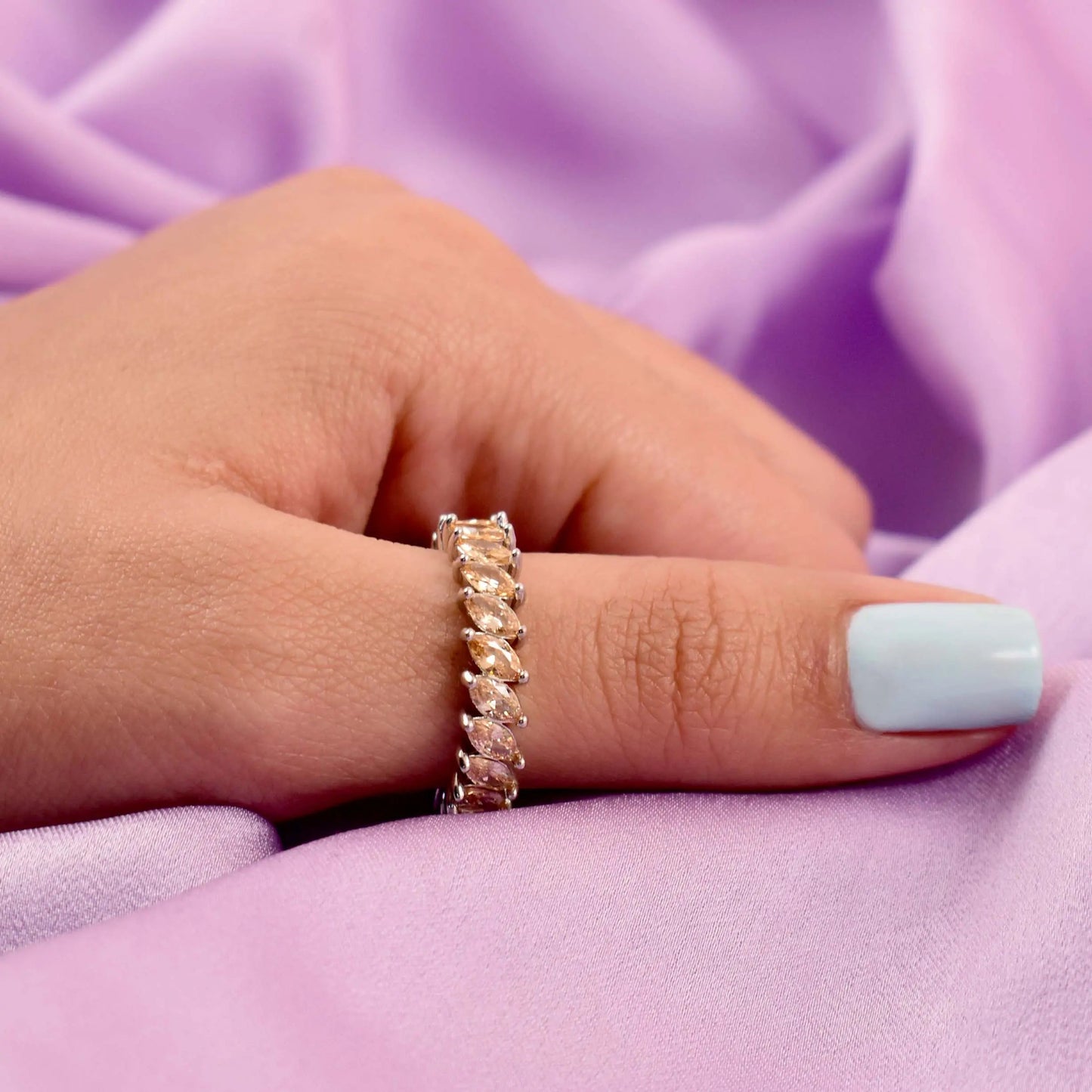 Tangerine leaf silver tennis ring
