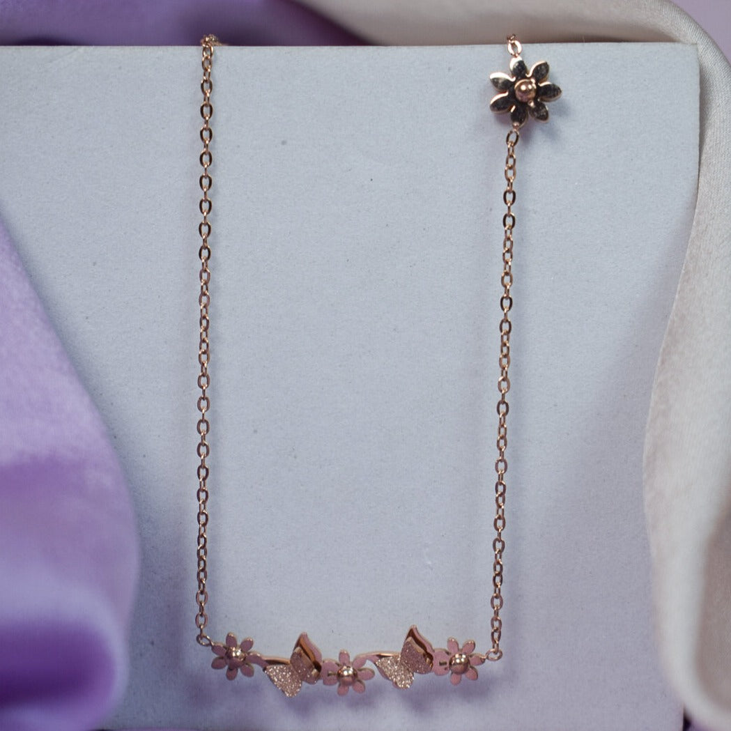 Frivole Golden Necklace Salty