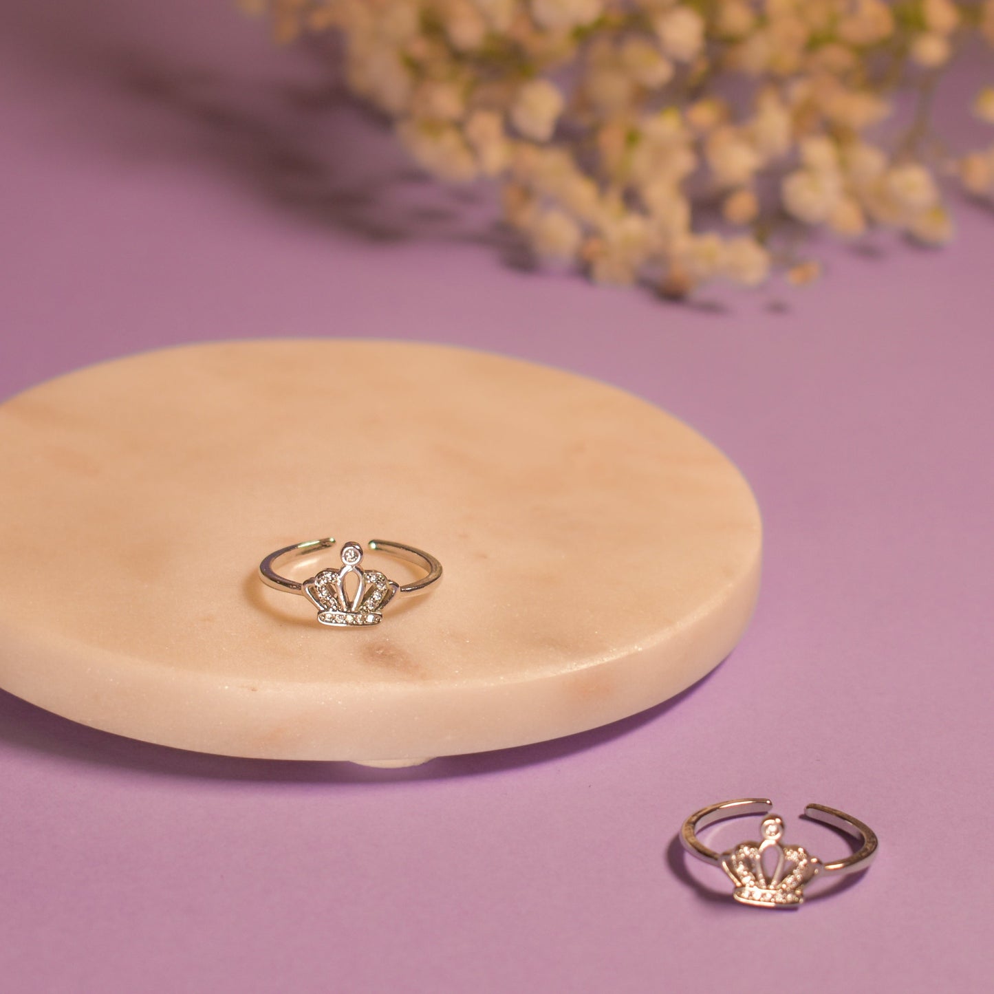 Queen Consort Silver Ring Salty