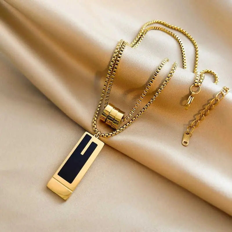 Dual-Strand Golden Fusion Chain Salty Alpha
