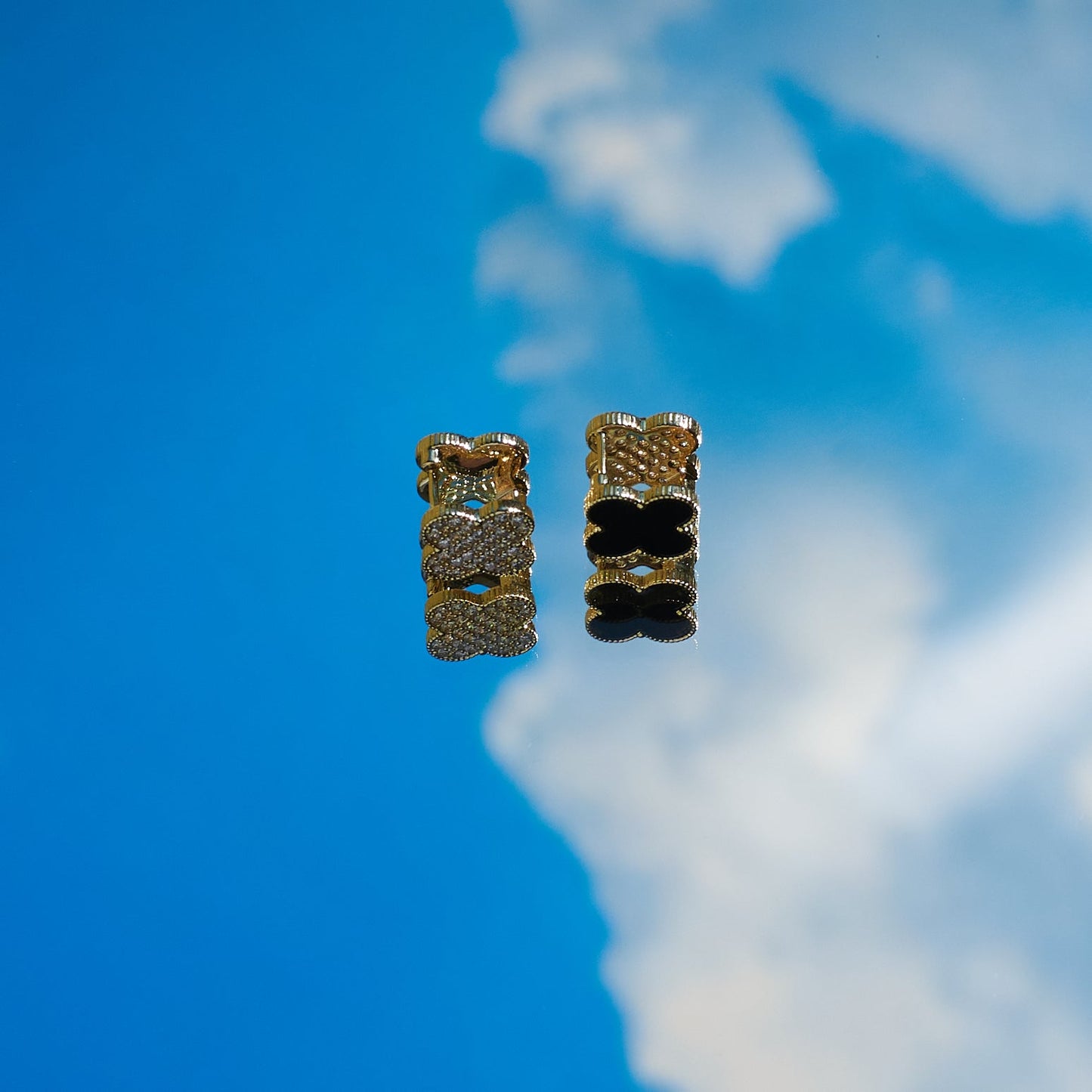 Reversible Chic Clover Studs Salty