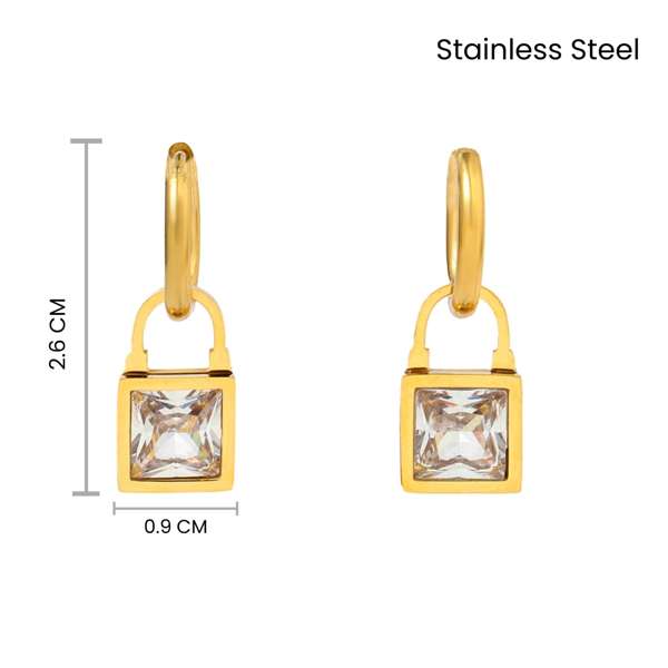 Rhapsodic Gold Earring