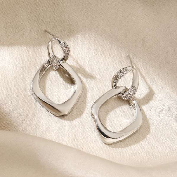 Danyi Silver Looped In Earring