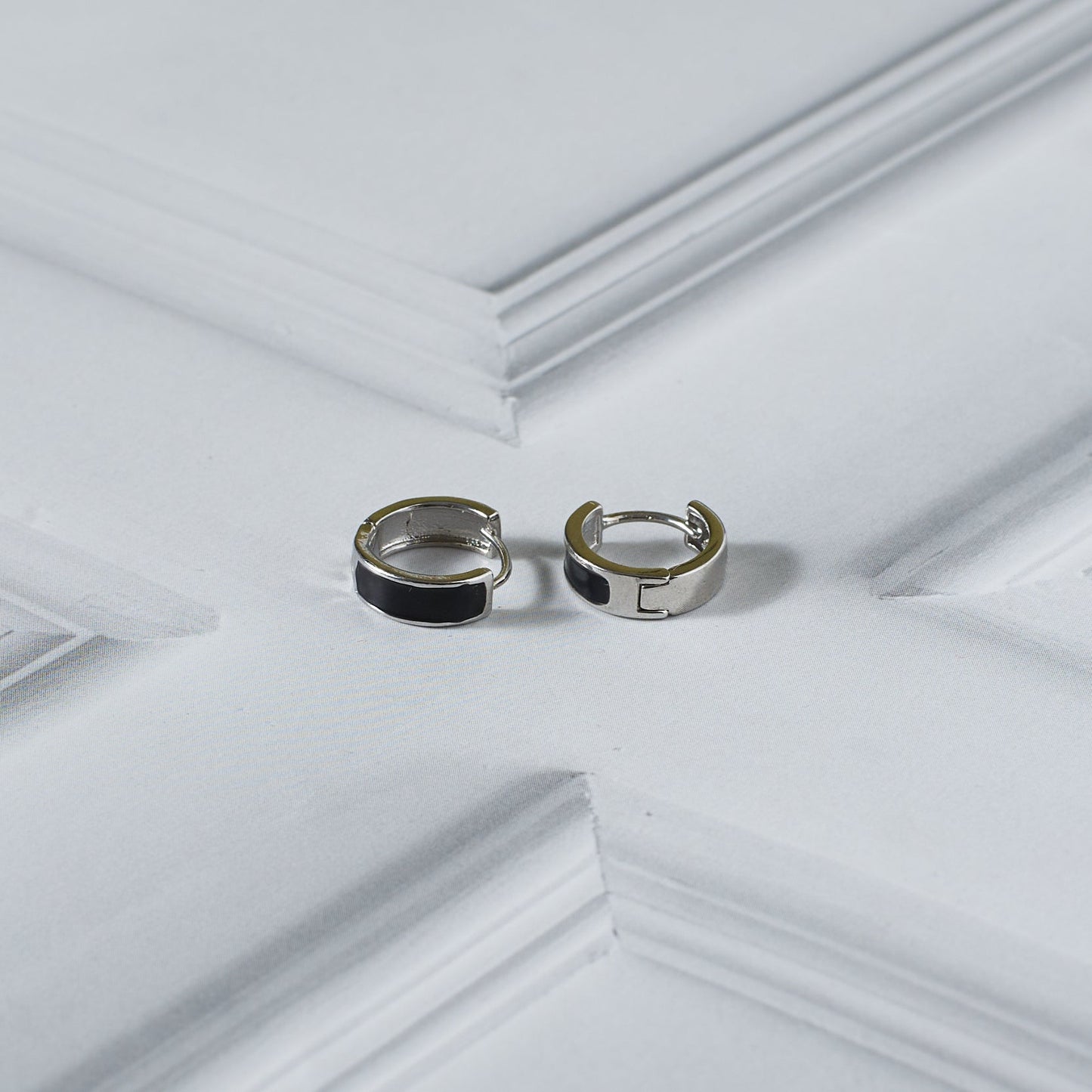 Echoes Black Earrings Salty Alpha