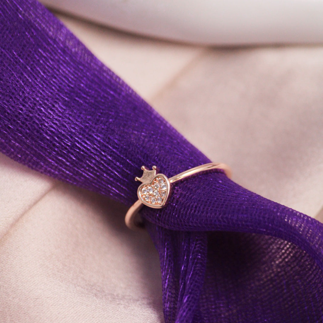 Heart Rule Ring