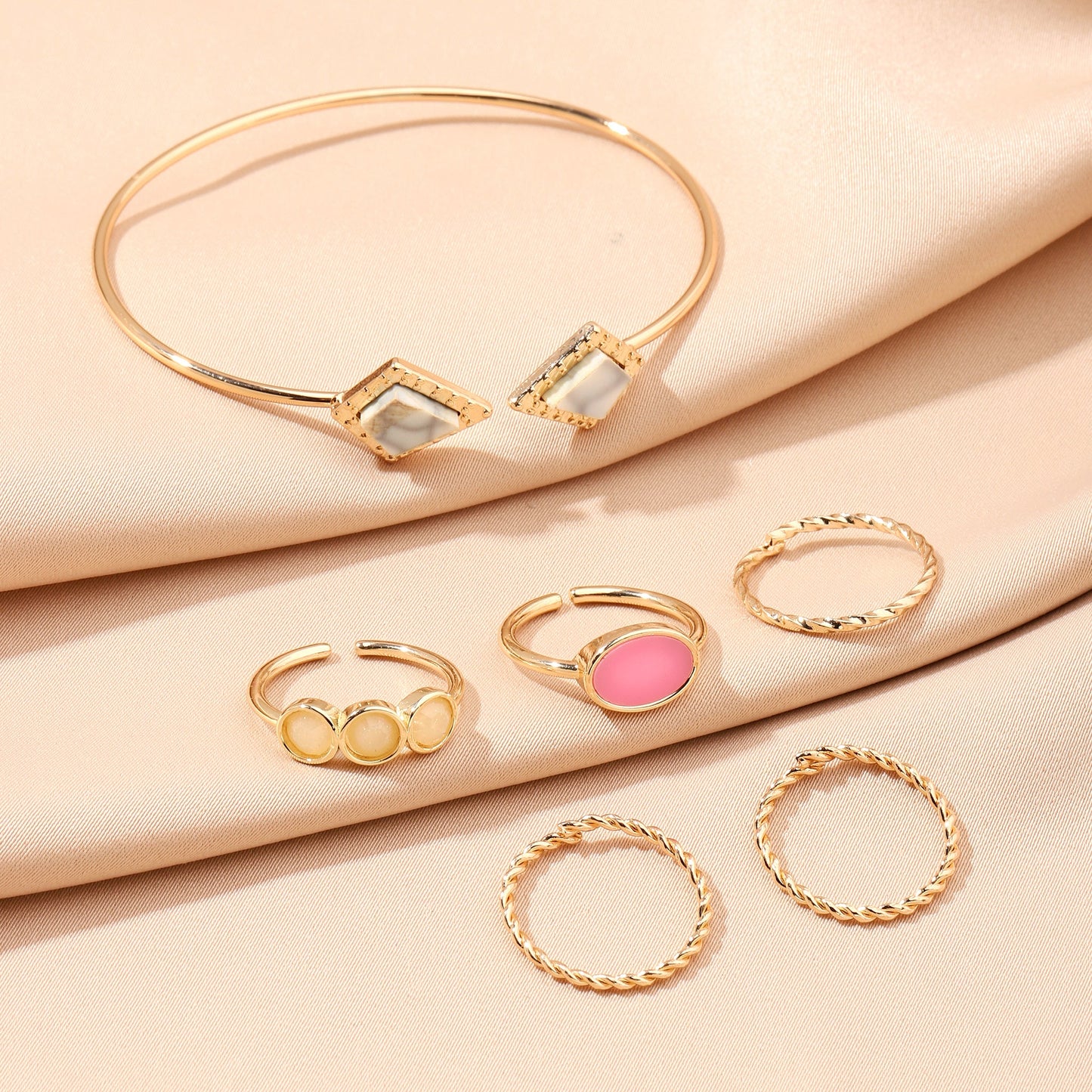 Set of Eternal Bracelet And Rings | Salty