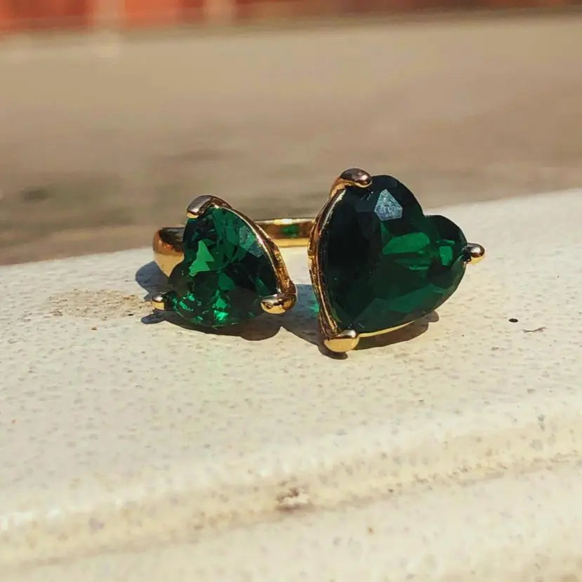 Emerald Double Heart Kylie Love Ring - Gold | Salty