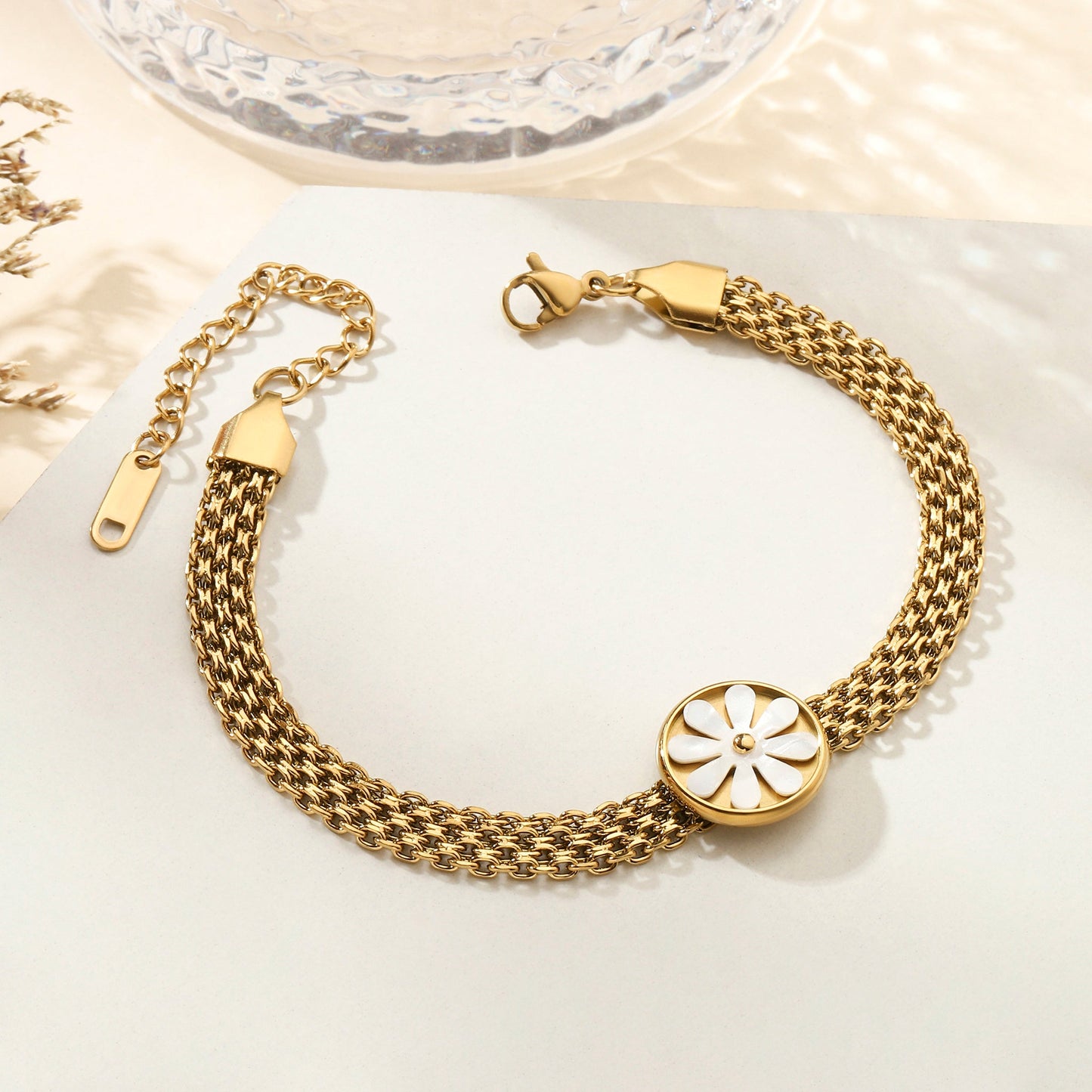 Quaint Flora Gold Bracelet