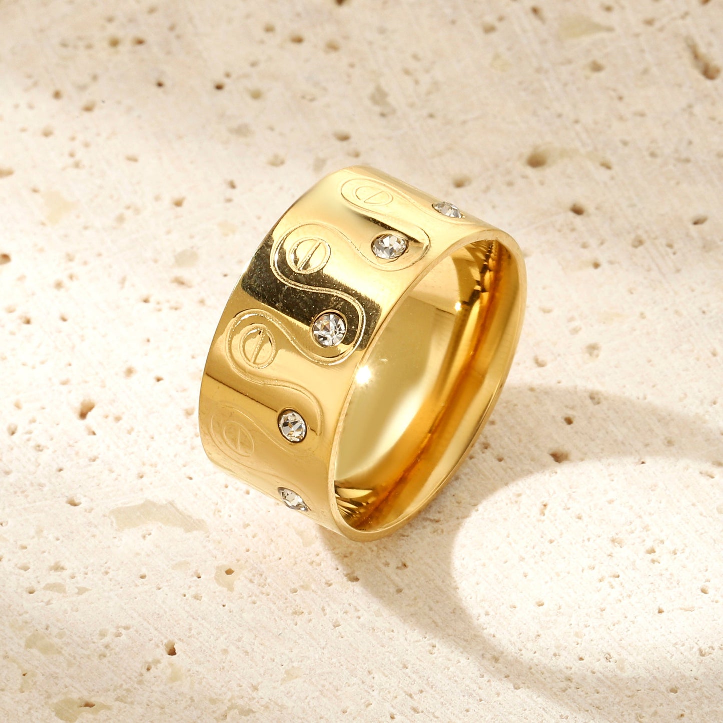 Shamanic Circlet Gold Ring