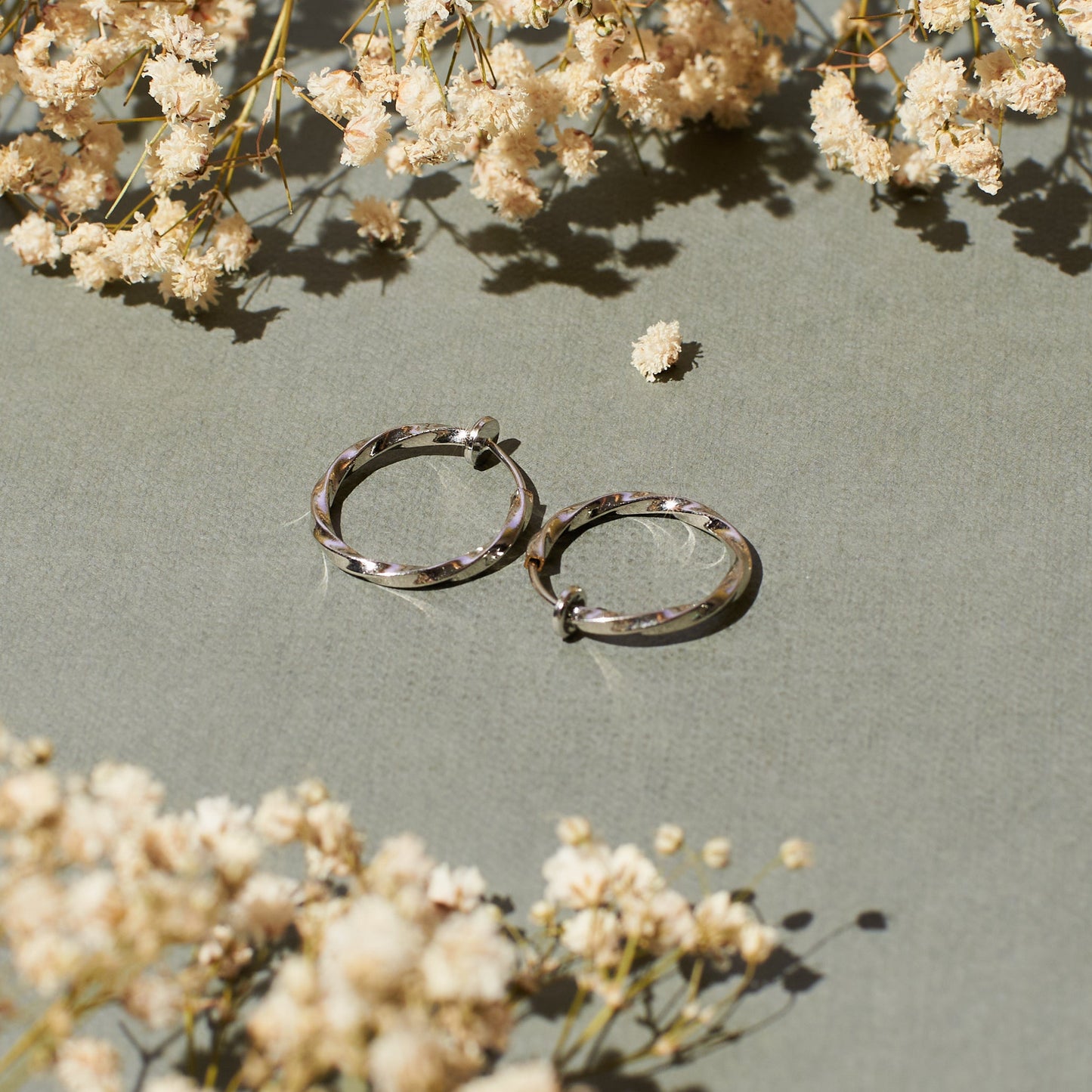 Non-Pierced Bellatrix Minimal Earrings | Salty