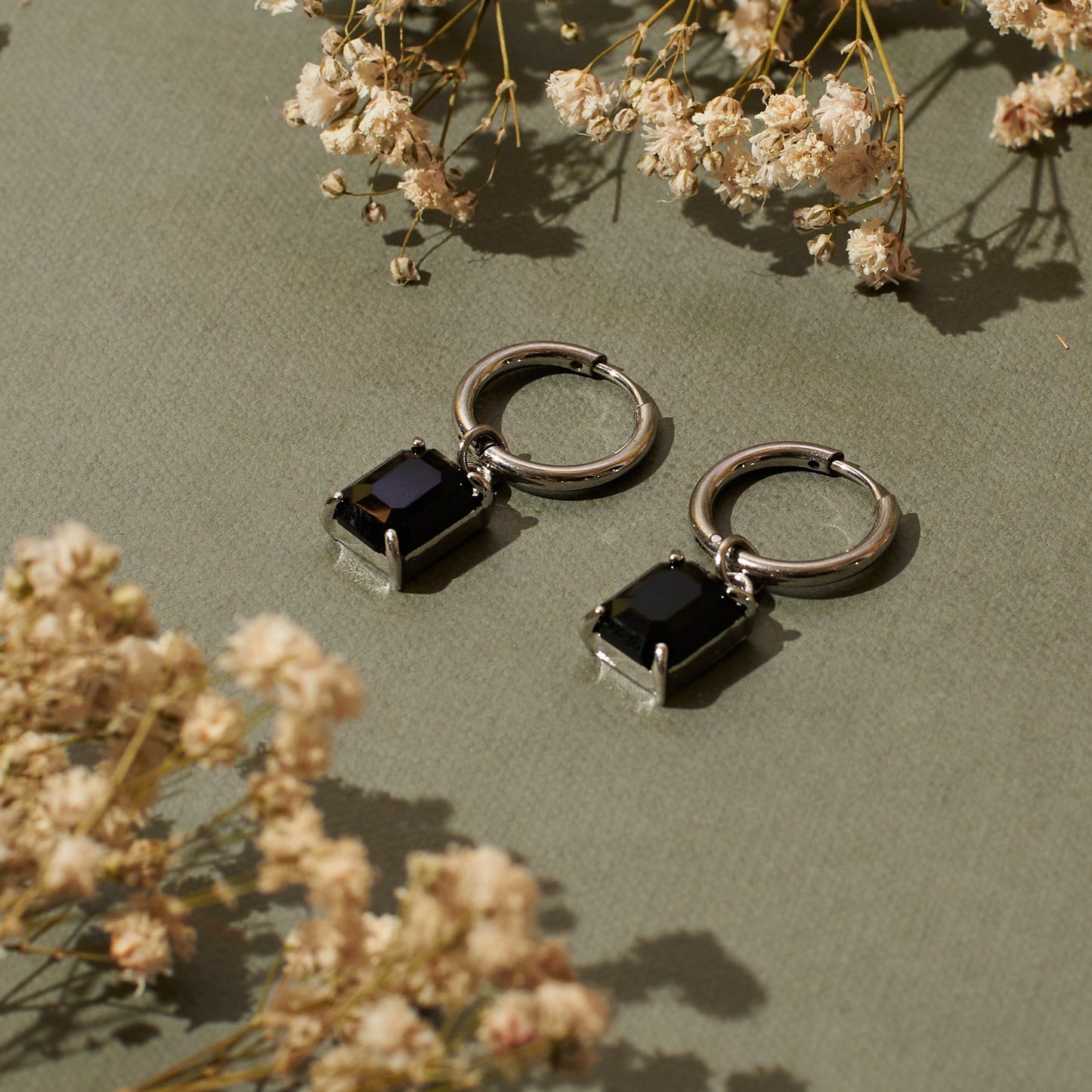 Chic Noir Silver Earrings | Salty