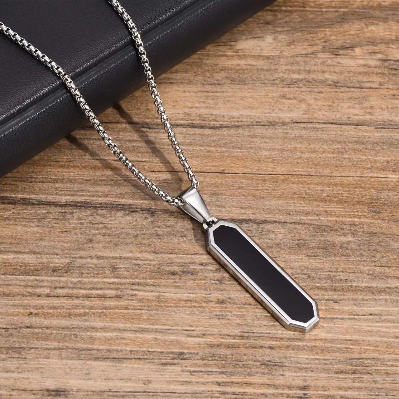Cosmic Noir Chain | Salty