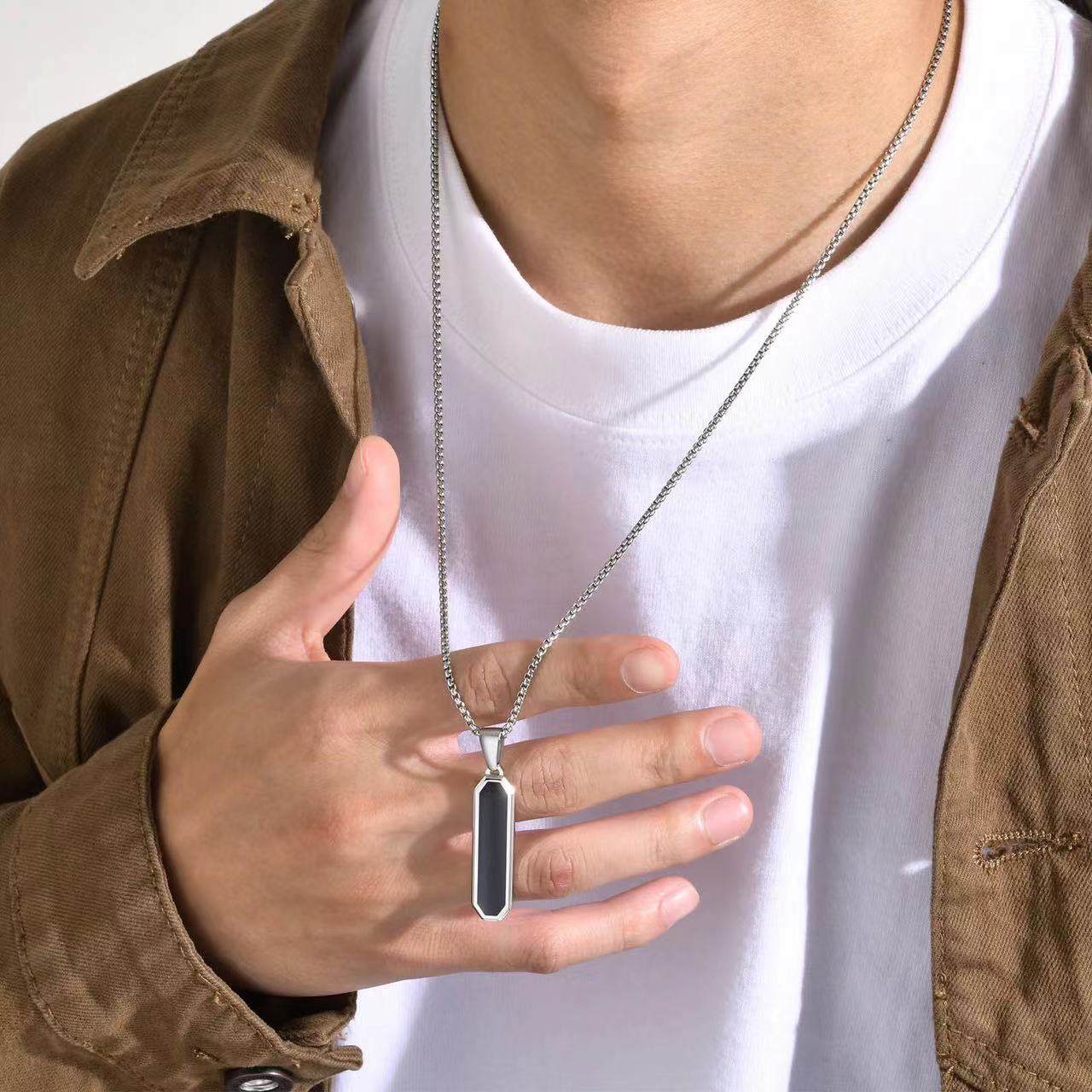 Cosmic Noir Chain | Salty