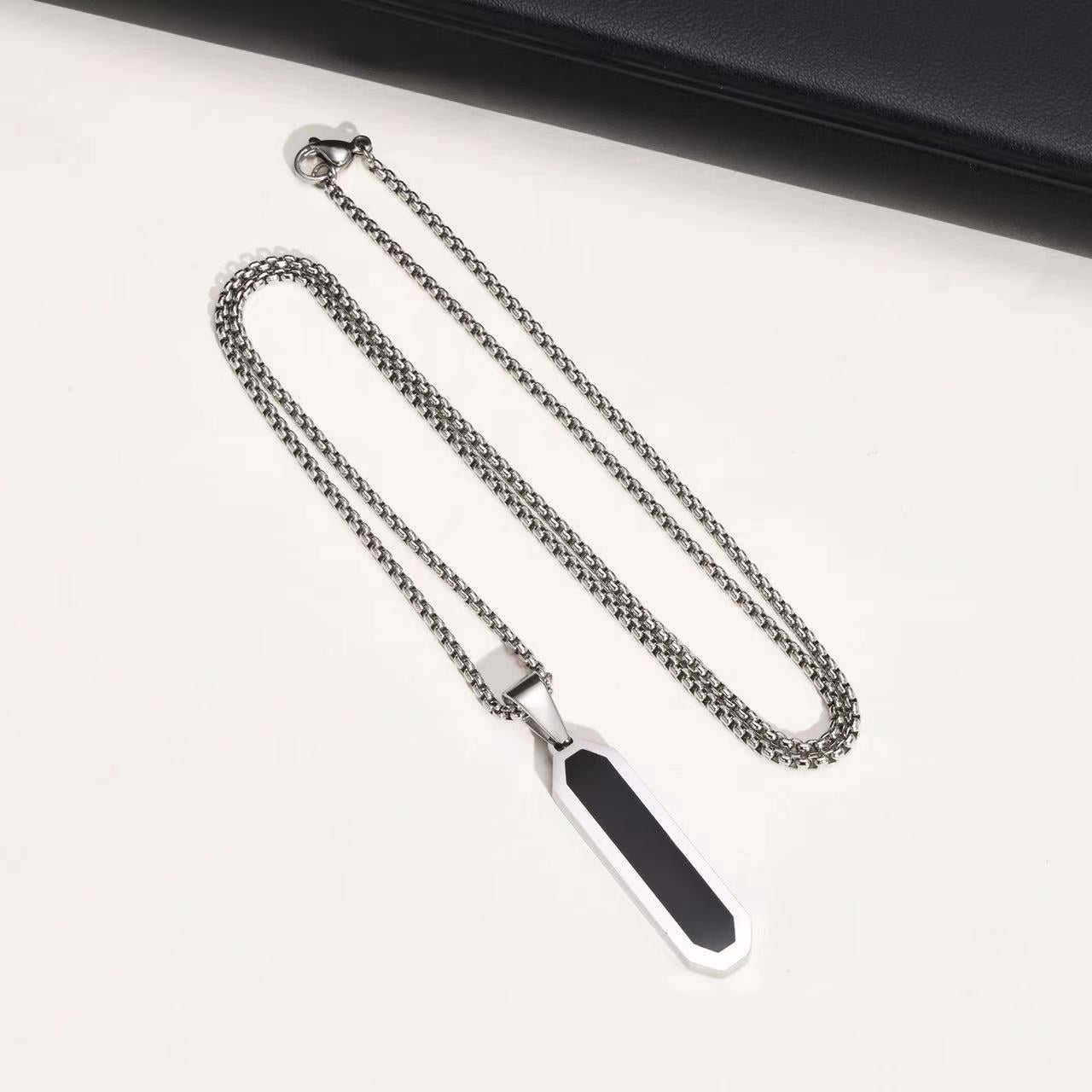 Cosmic Noir Chain | Salty