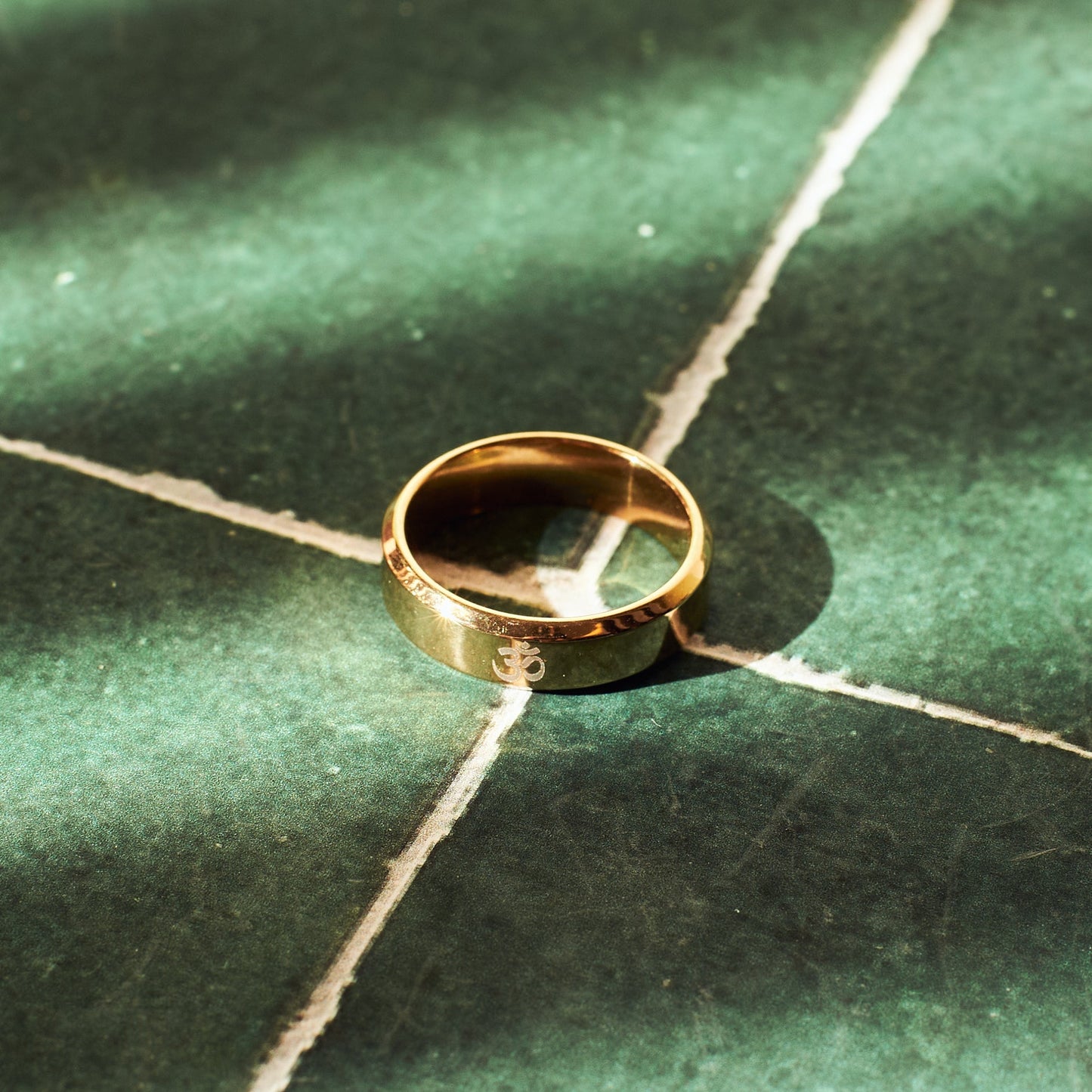 OM Essence Gold Ring | Salty