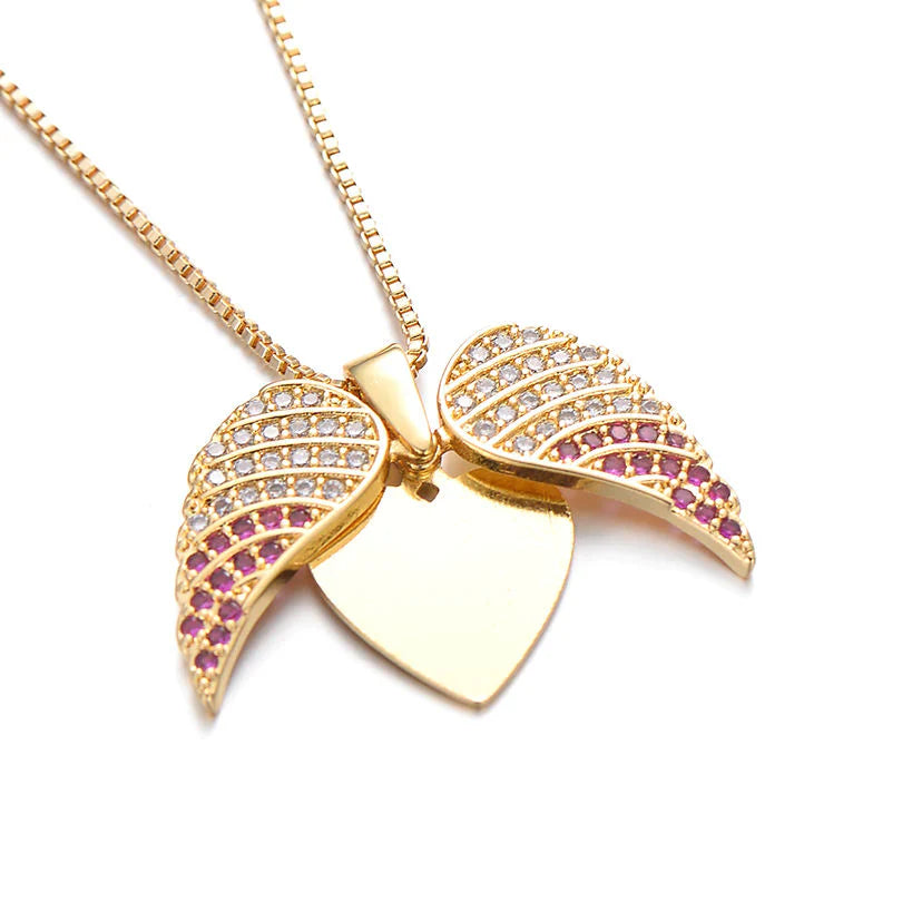 Rosy Heart Diamond Gleam Necklace Salty