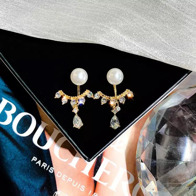 Pearl Stud Zircon Claw Hugging Earrings | Salty