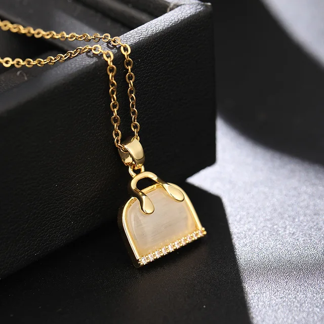 Pocket Bling Necklace Salty