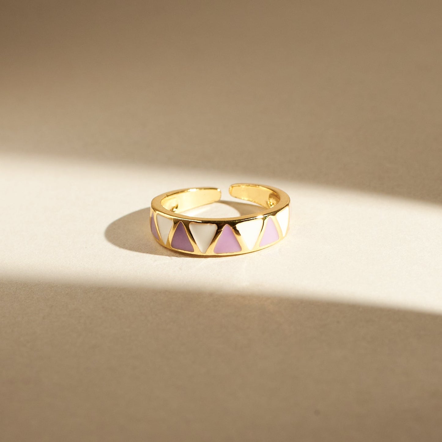 Poppy's Passion Ring Salty