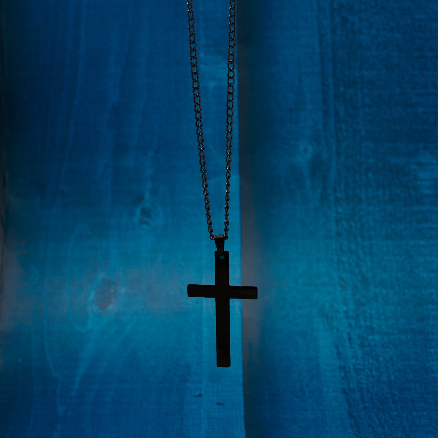 Christ'S Crucifix Black Chain | Salty