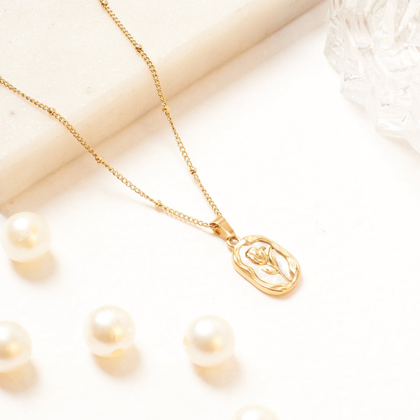 Nostalgic Petal Necklace