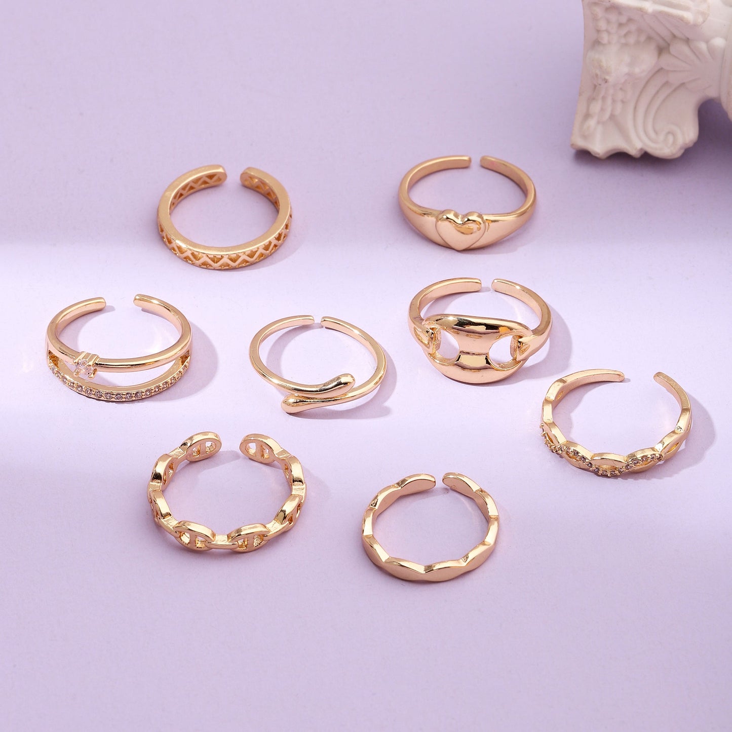 Set Of 8 Linked Eternity Rings | Salty