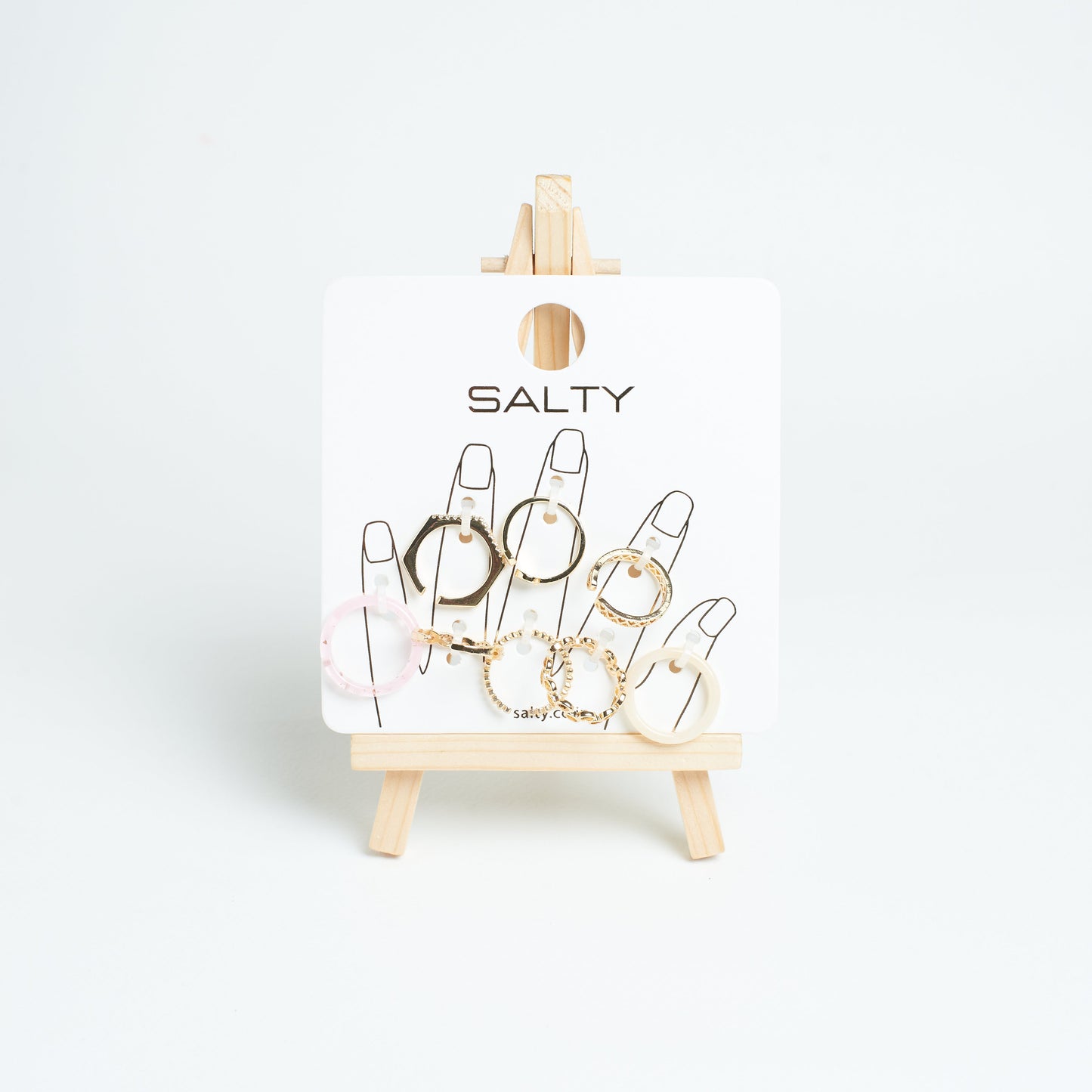 Set Of 8 Urban Chic Rings | Salty