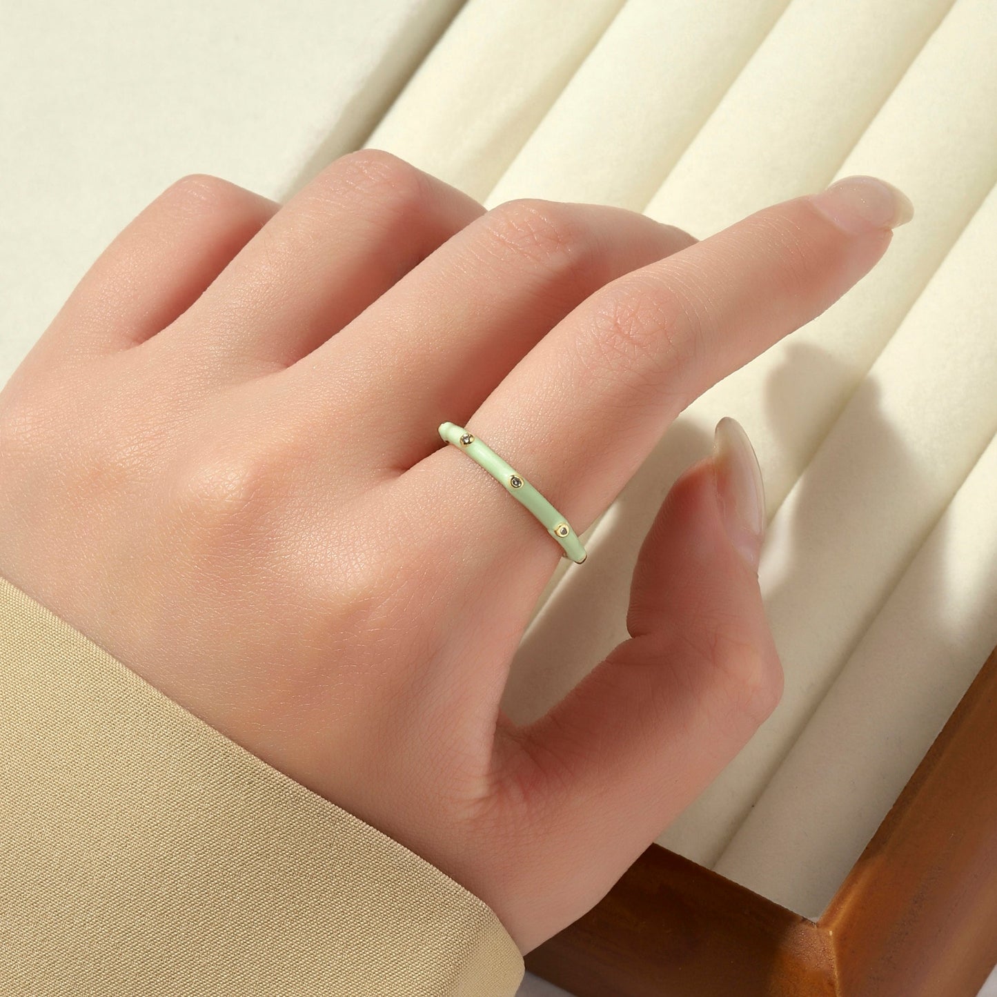Sinister Splendor Ring - Green