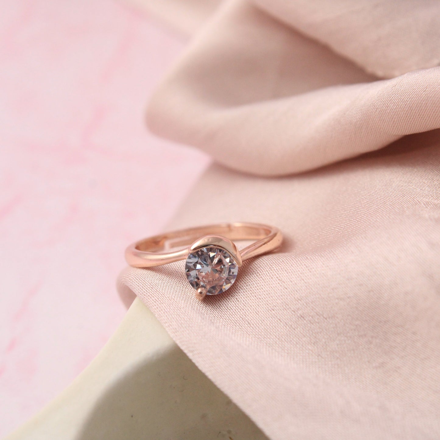 Sophisticated Diamond Golden Band Salty
