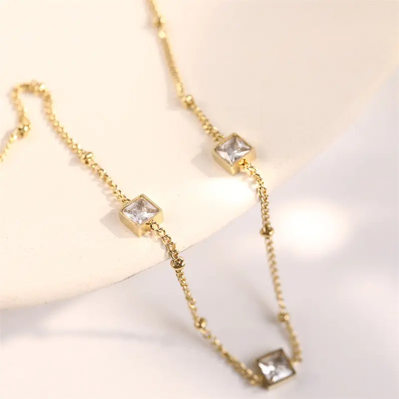 Supercali Diamond Necklace - Gold Salty