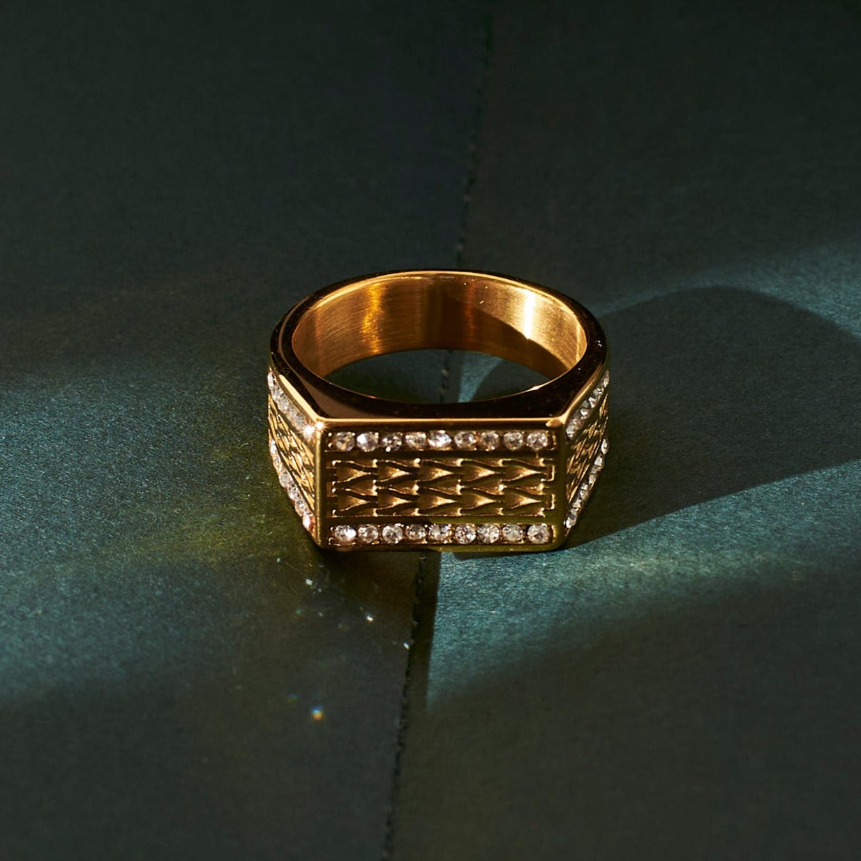 Triangular Triumph 's Men's Ring | Salty