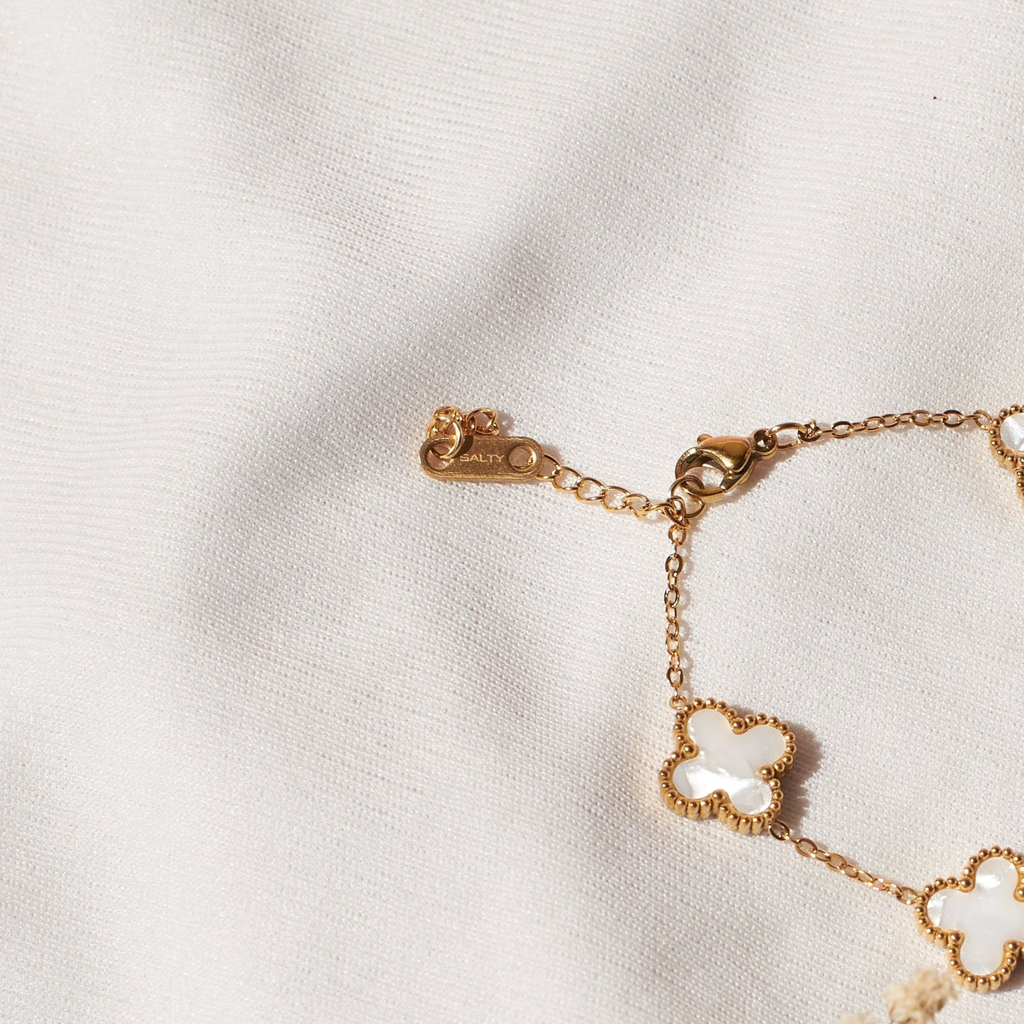 Victorian White Bracelet Salty