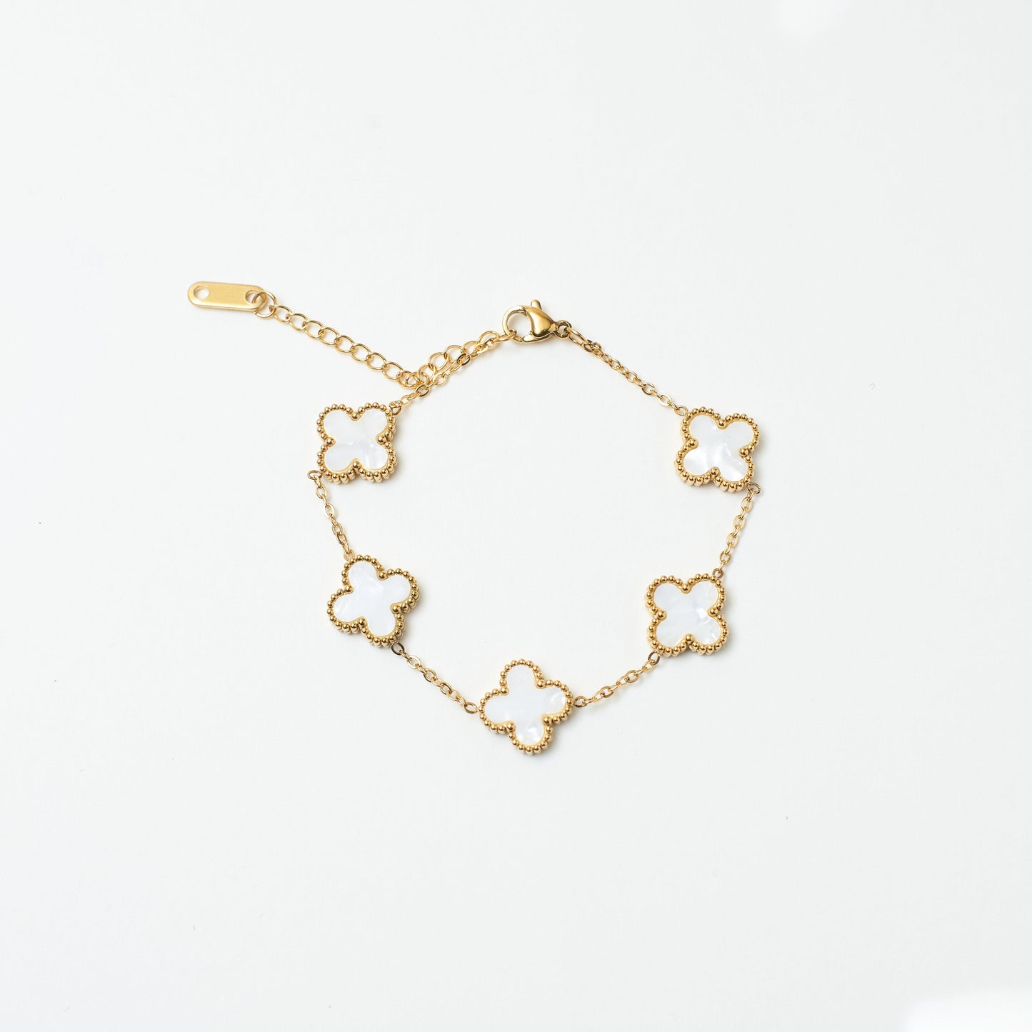Victorian White Bracelet Salty