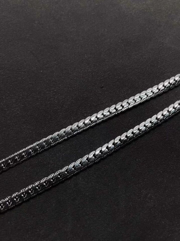 Aster Silver Chain Salty Alpha