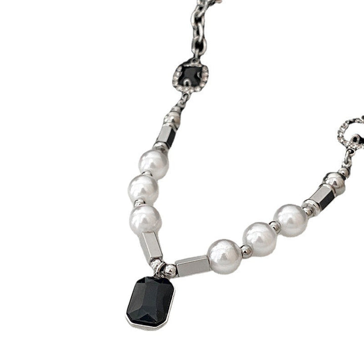 Lunar Moon Pearl Necklace | Salty